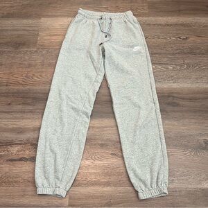 Nike Grey Sweatpants Size XS Joggers Athleisure Casual Cozy Lounge